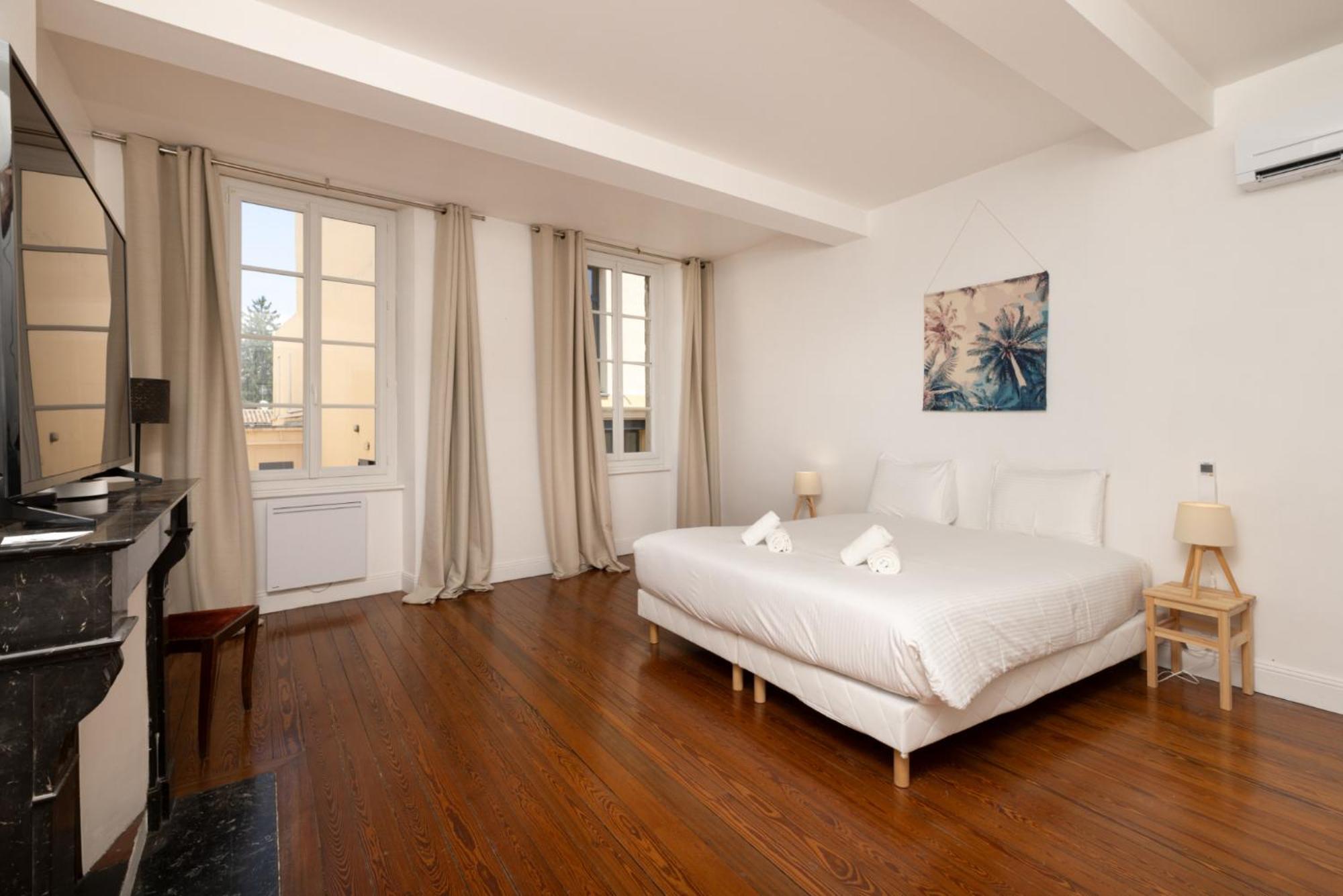 Appartement Le Grand Authentique à Carcassonne Extérieur photo